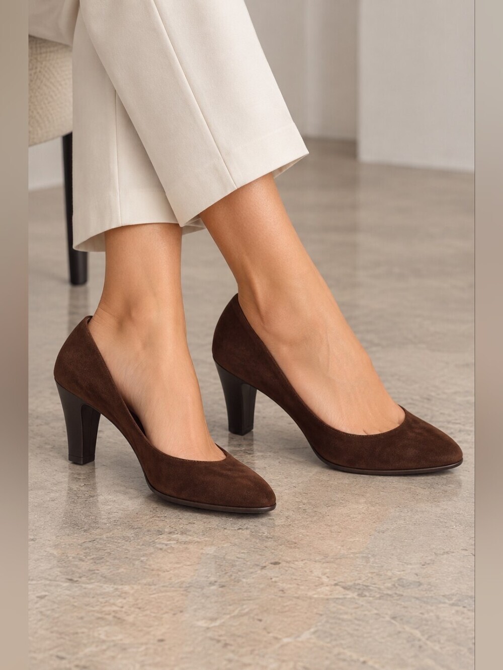 Gabor Brown Suede Heels Size 9
